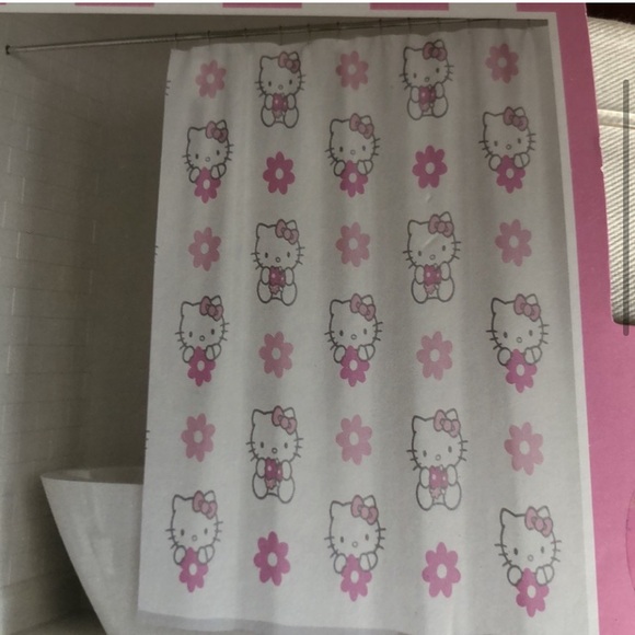 Hello Kitty Shower Curtain - Picture 2 of 4